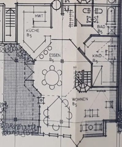 Exklusive 4-Zimmer-Wohnung mit großzügiger Dachterrasse im Herzen von Böblingen - Foto 3