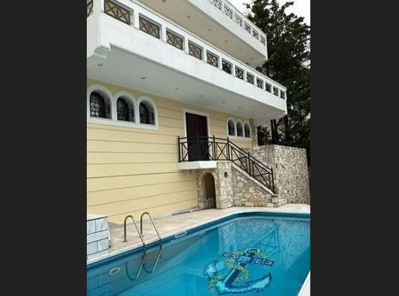 Μονοκατοικία για ενοικίαση Καστρί - Πολιτεία (Νέα Ερυθραία) - Φωτογραφία 3