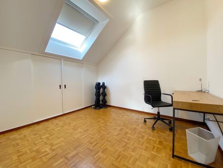 Beautiful semi-detached villa with 6.5 rooms in Pregny-Chambésy. - Photo 4