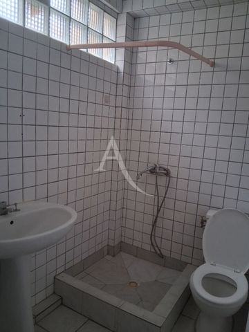 Location Appartement 28.11m² 2 pièces Fort de france - Photo 5