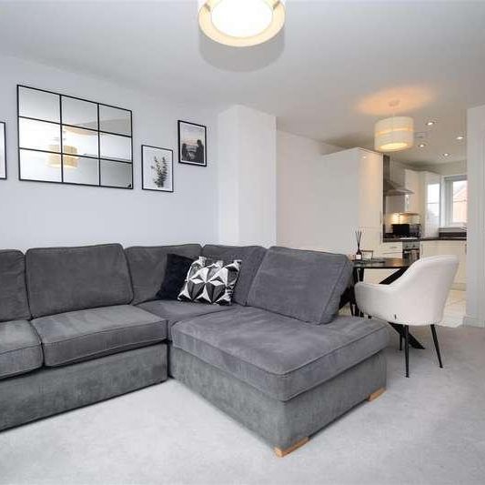 Beecham Square, Castleford, WF10 - Photo 1