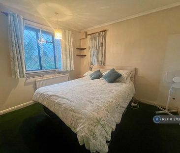 3 bedroom detached house to rent - Photo 5