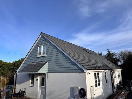 4 bedroom detached house to rent - Photo 3