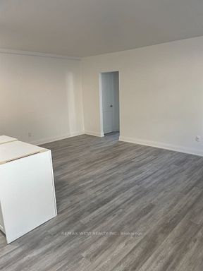 For Lease - 2365 Marine Drive Unit# 105, Oakville, Ontario - Photo 2