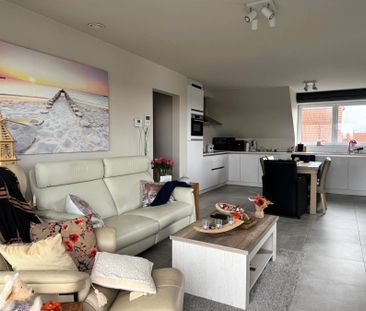 instapklaar en lichtrijk appartement met twee slaapkamers en grote ... - Photo 1