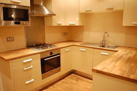 2 bedroom apartment to rent - Photo 5