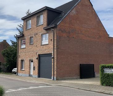 Duplex te huur in Zoersel voor € 890 met 2 slaapkamers - Photo 2