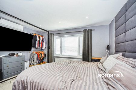 2 bedroom bungalow to rent - Photo 2