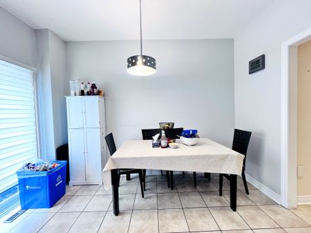 For Lease - 60 Spring Arbour Road, Vaughan, Ontario - Photo 4