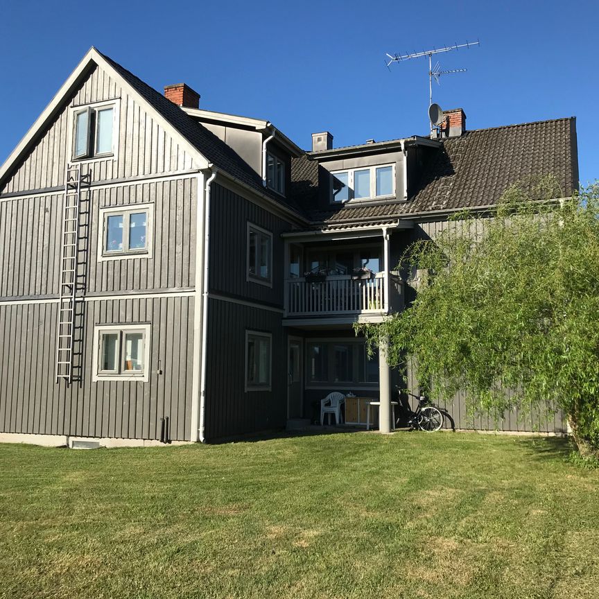 Norra Hantverkaregatan, Ryd - Photo 1