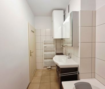 65 m² Wohnfläche + 2 Abstellräume | 4. OG mit Lift | Sofortbezug - Photo 3