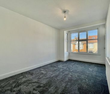 3 bed Flat Westborough Road, Westcliff-on-Sea, SS0 - Photo 3