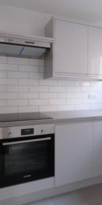 1 bedroom property to rent - Photo 3