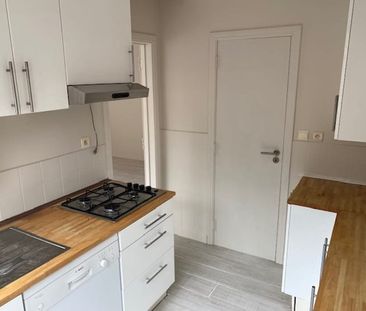 Appartement te huur - Foto 1