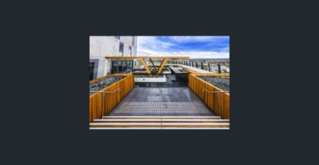 ONLY Flemington – Iconic Building & Excellent Views - Photo 3