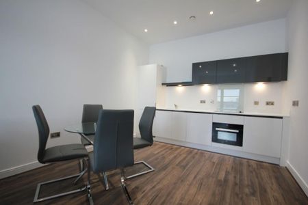 2 bedroom apartment to rent - Photo 5