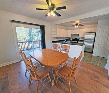 For Lease - 205 Main Street, Grimsby, Ontario - Photo 1