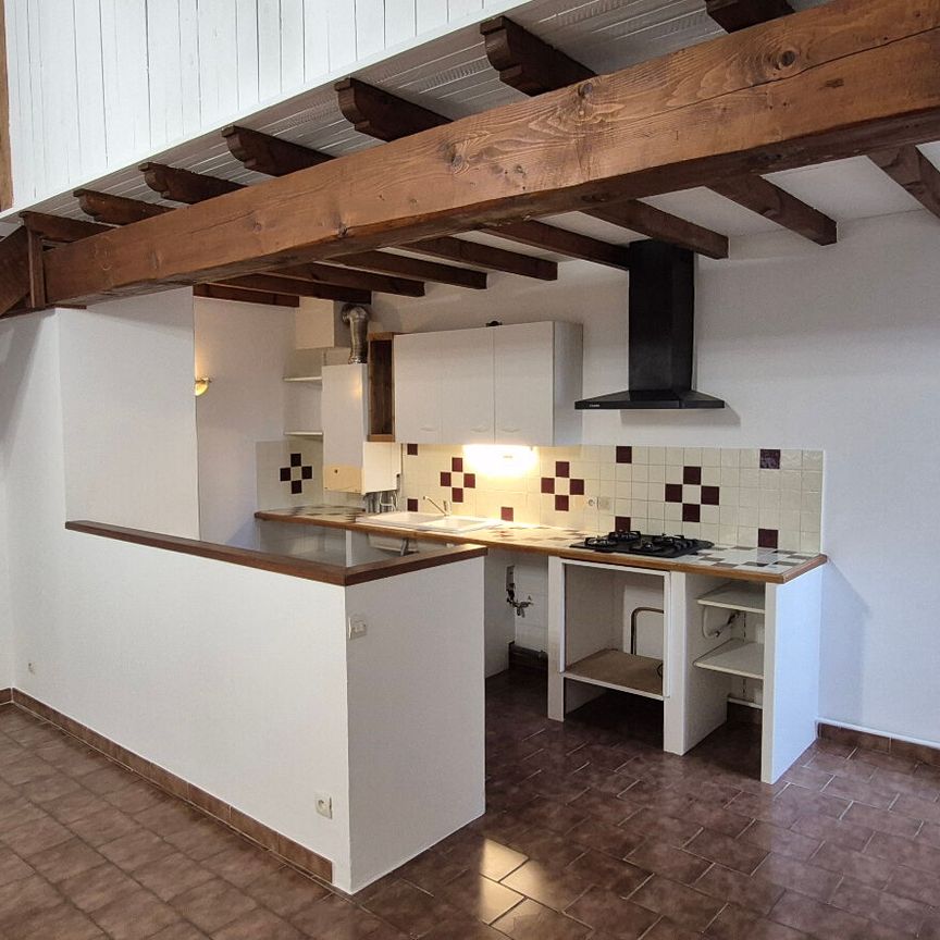 AVIGNON 699 INTRA MUROS T3/4 AVEC PLACE DE PARKING, - Photo 1