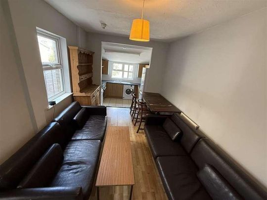 Livingstone Road, Southampton, SO14 - Photo 1