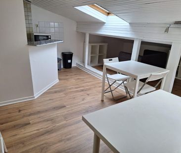 Location Appartement 3 pièces 81m² BORDEAUX 33000 - Photo 1