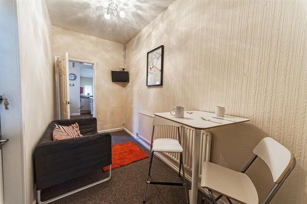 Room 2, Bright Street, Crewe, CW1 - Photo 1