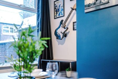 3 bedroom terraced house to rent - Photo 5