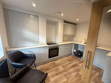 St. Peters Street, Stamford, PE9 - Photo 5