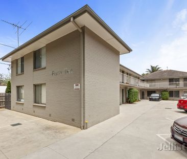 10/42 Gillies Street, Fairfield - Photo 2