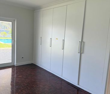 4 Bedroom House with swimming pool, Areia, Cascais - Photo 3