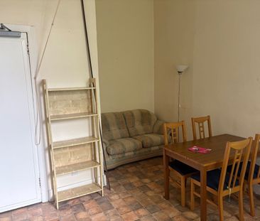 3 Bed Flat, St Vincent Crescent, G3 - Photo 1