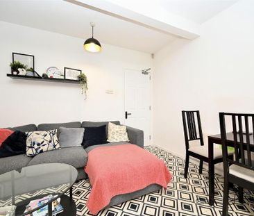 10 Olympia Street, Belfast, BT12 6NJ - Photo 1