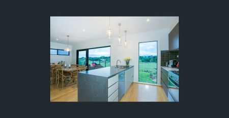 Golf Course Living – 3 Bedroom Home, Moonah Links - Photo 5