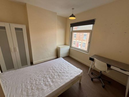 19 Station Street - 2 Bathrooms & September StartLoughborough - Photo 2