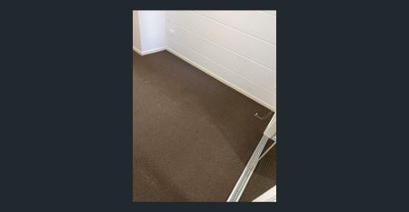 Compact, Comfortable & Fully Furnished Studio for Rent! - Photo 3