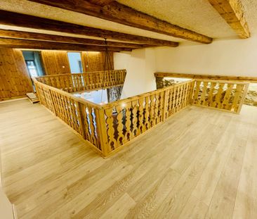 Charmant appartement rénové de 4.5 pièces avec beaucoup de cachet - Photo 1