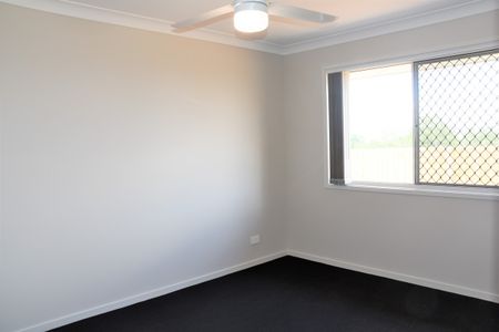 10 Parker Court, Beaudesert - Photo 5