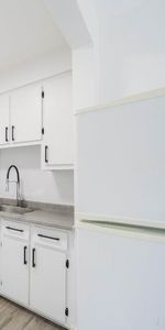 1 MOIS GRATUIT - Moderne & abordable proche de tout à Anjou Montreal - appartement / logement à louer - Photo 4