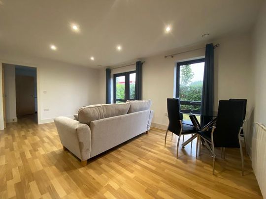 1 bedroom ground floor flat to rent - Photo 1