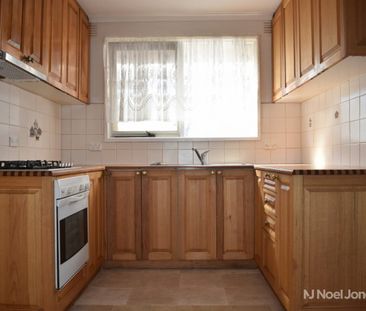 41 Barkly Street, BOX HILL - Photo 2