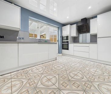 2 bedroom semi-detached house to rent - Photo 1