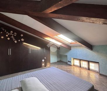 Porzione di trifamiliare in affitto - Photo 5