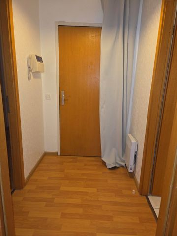 Location Appartement 1 pièce 31m² - Photo 5