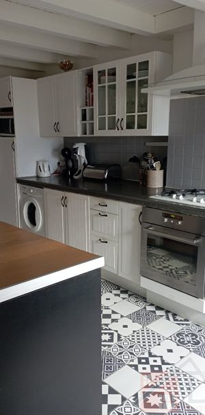 Location Appartement 4 pièces 106m² ST ETIENNE 42000 - Photo 1