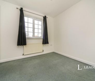 4 bedroom detached house to rent - Photo 5