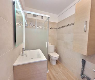 Location Appartement 1 pièce 24m² ANTIBES 06600 - Photo 3
