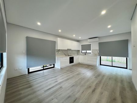 BRAND NEW GRANNY FLAT! - Photo 3