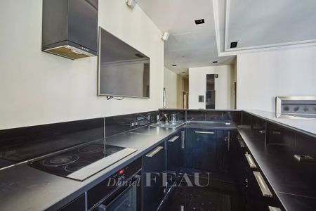 Appartement à louer à Paris 8Ème - Photo 2