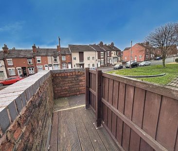 1 bedroom flat to rent - Photo 6