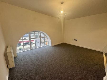 2 bedroom flat to rent - Photo 4