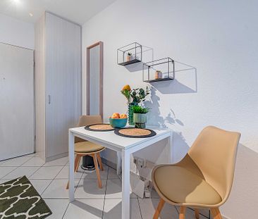 City-Residence: Modernes Apartment in Laufnähe zur Leipziger Straße - Photo 3